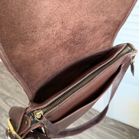 Vintage Coach Patricia Legacy Shoulder Bag Brown Flap 9951 - Picture 9 of 12